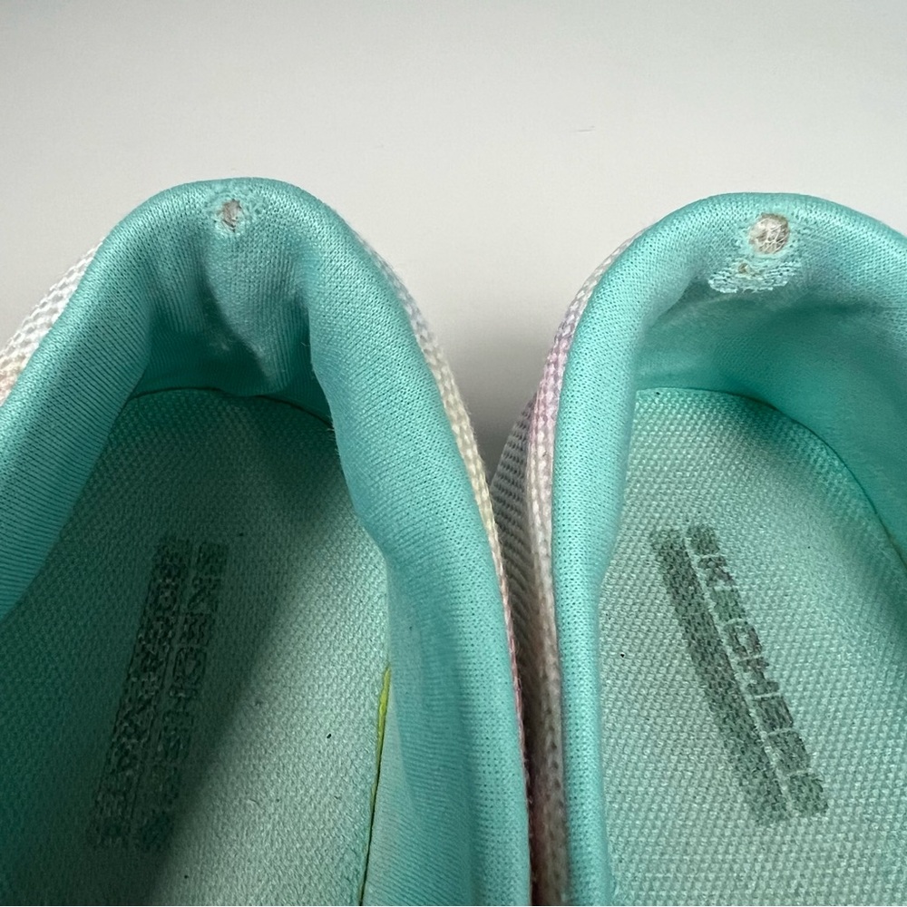Sketchers Colorful Tie-Dye Slip-On Shoes - Picture 3 of 10